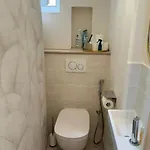 Alesia شقة *